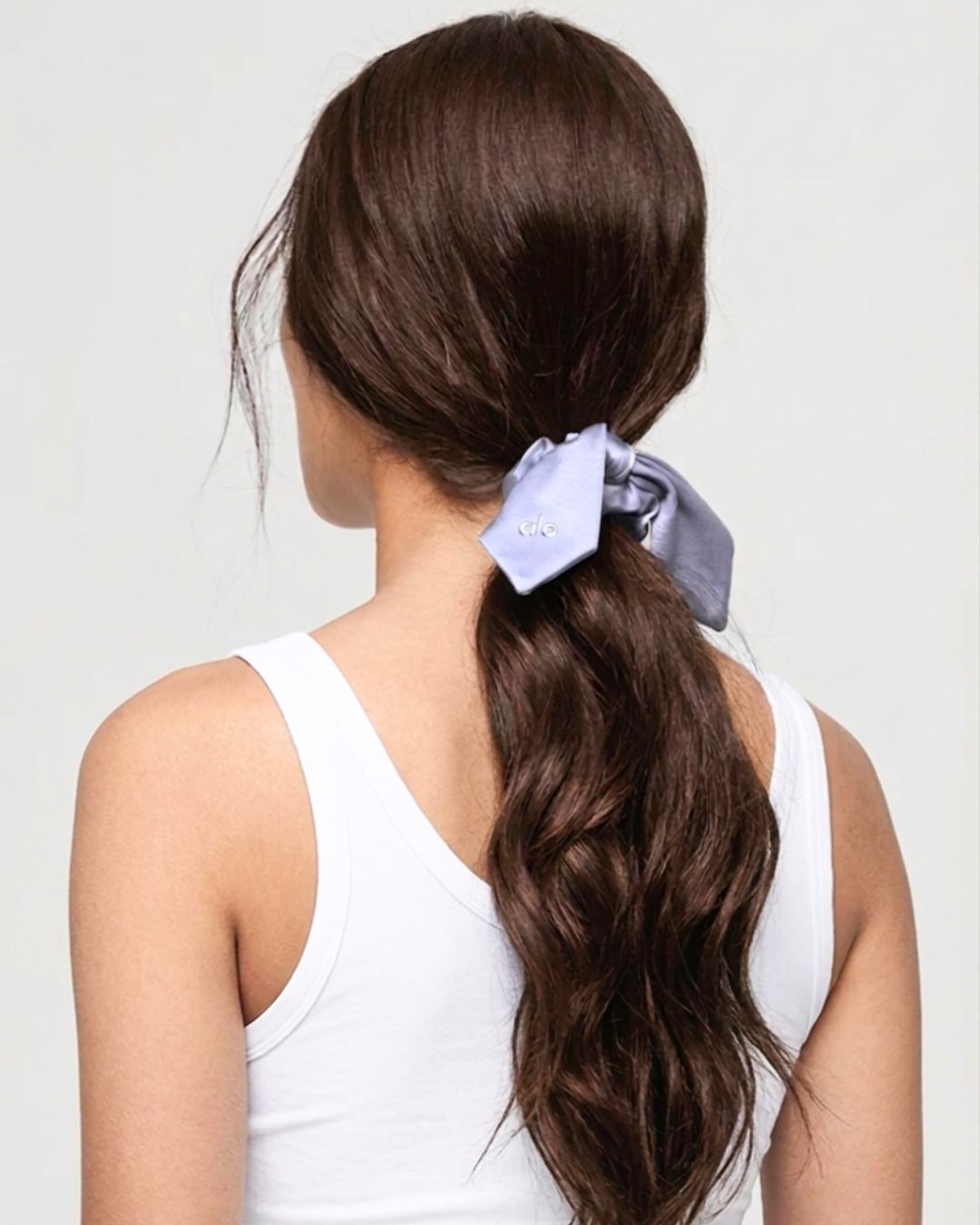 Alo Airlift Rhythm Scrunchie Winter Frost