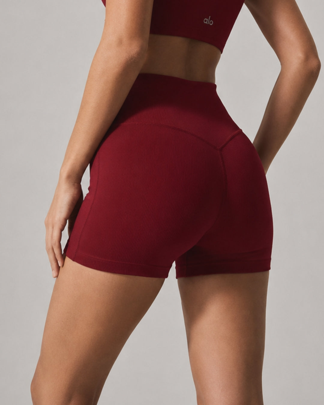 Alo 4" Seamless Modal Ribbed High-Waist Short Romance Red