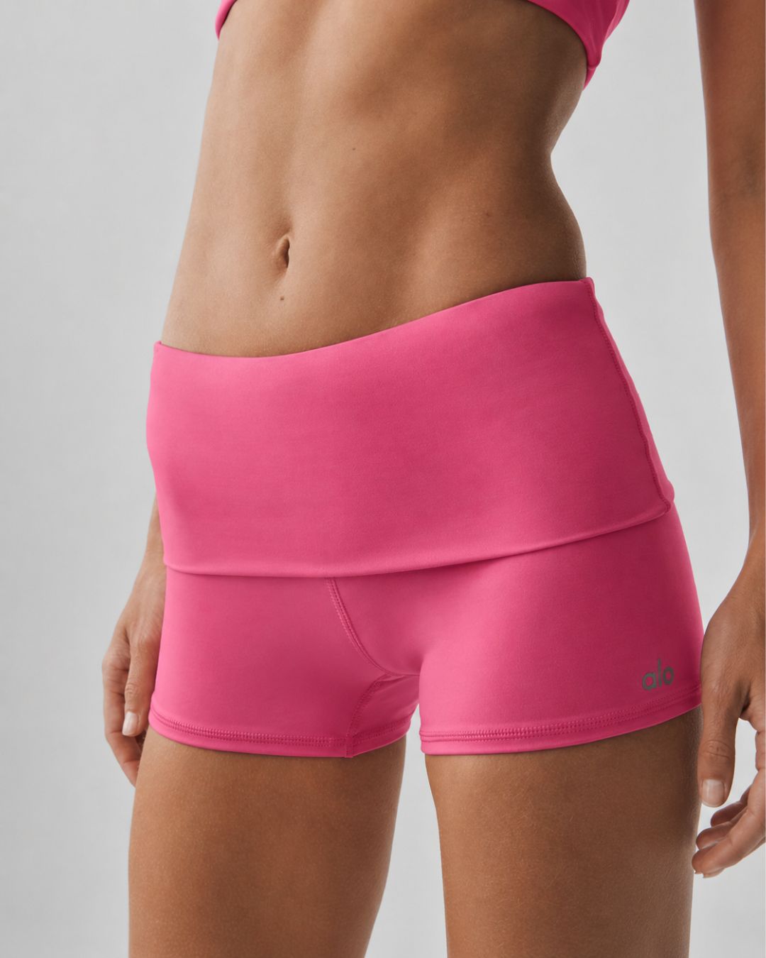 Alo Softsculpt Foldover Short Paradise Pink
