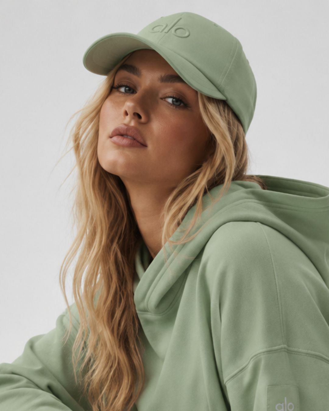 Alo Performance Off Duty Cap Dune Grass