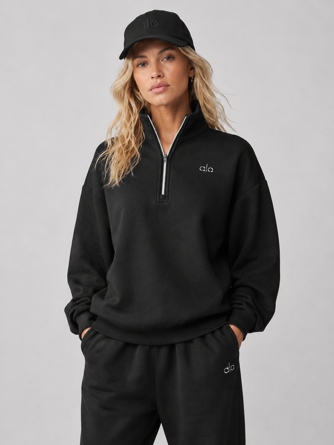 Alo Accolade Quarter Zip Pullover
