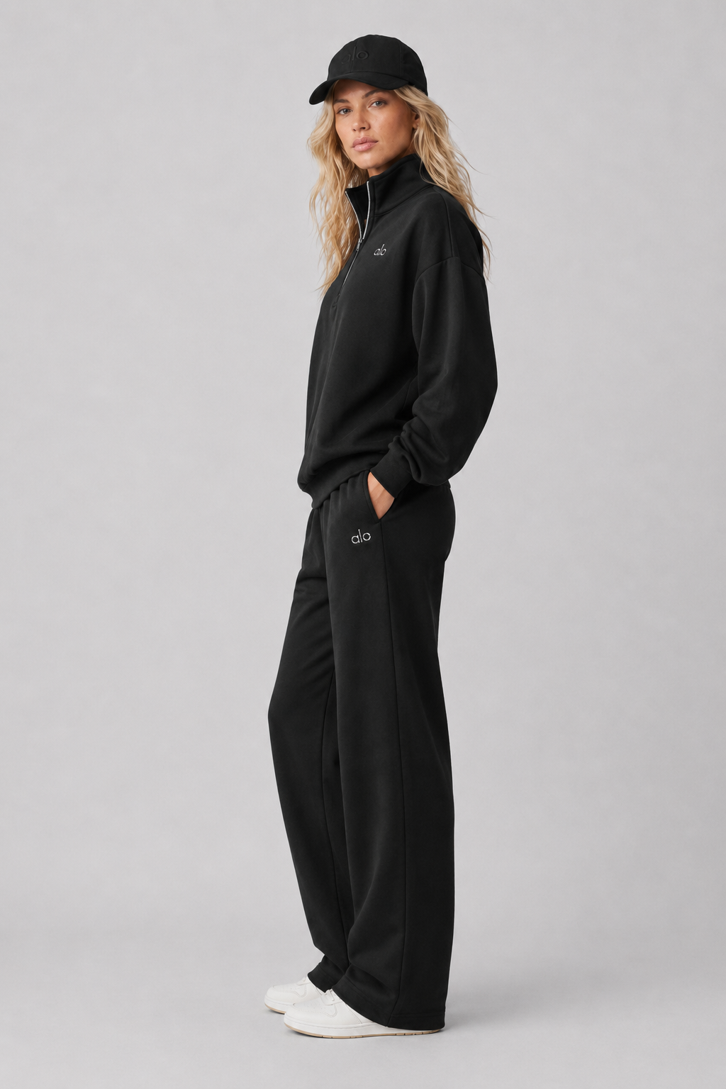 Alo Accolade Quarter Zip Pullover