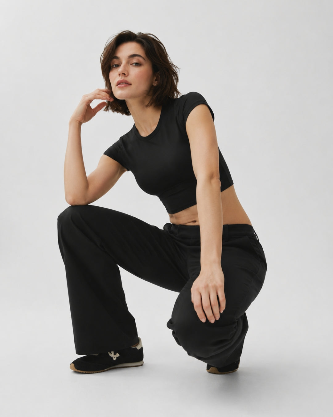 Alo Alosoft Crop Finesse Short Sleeve Black