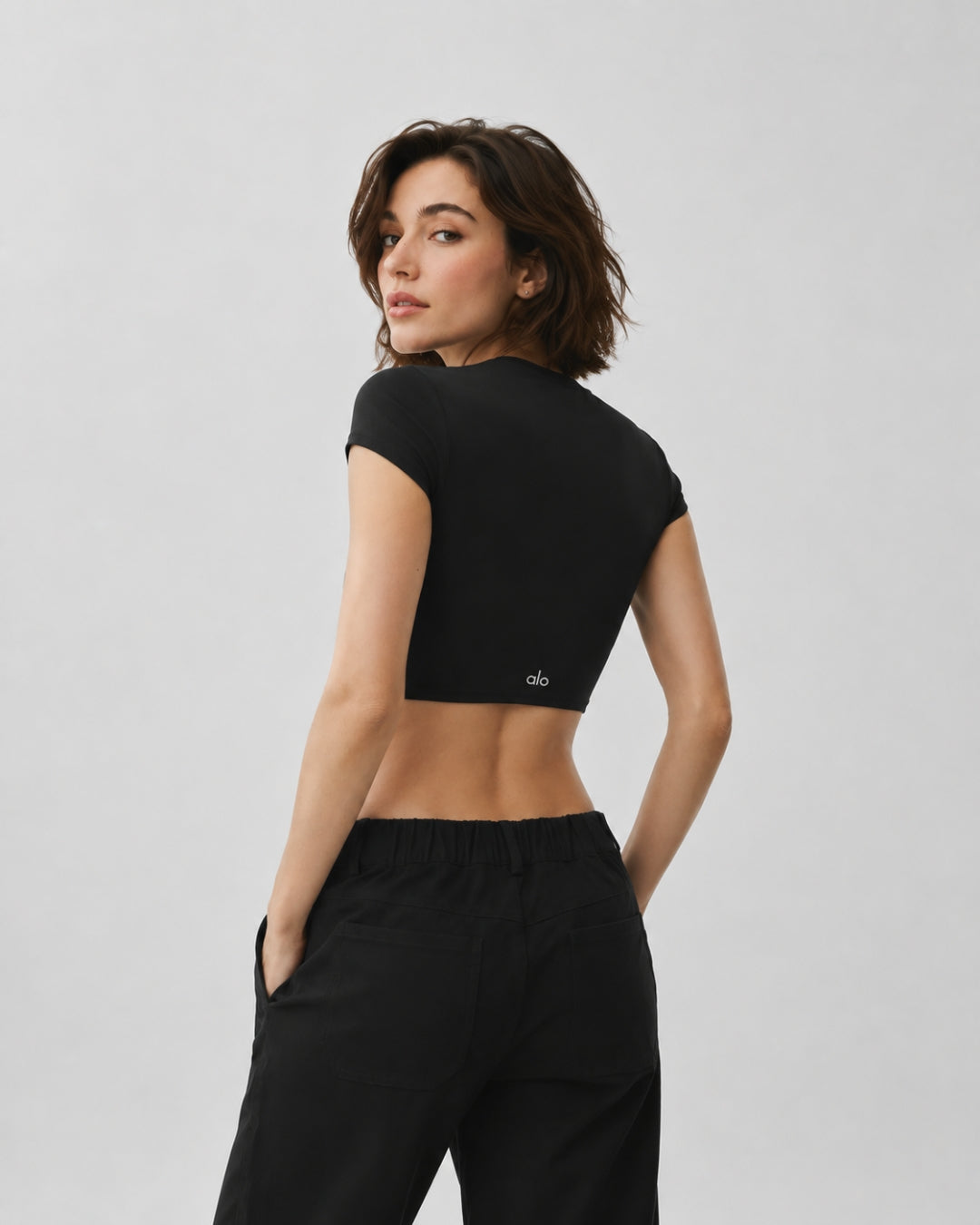 Alo Alosoft Crop Finesse Short Sleeve Black